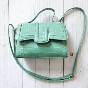 Mint Green Faux Alligator Crossbody Purse